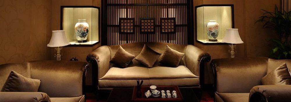 Dong Huang Hotel Beijing Exterior photo