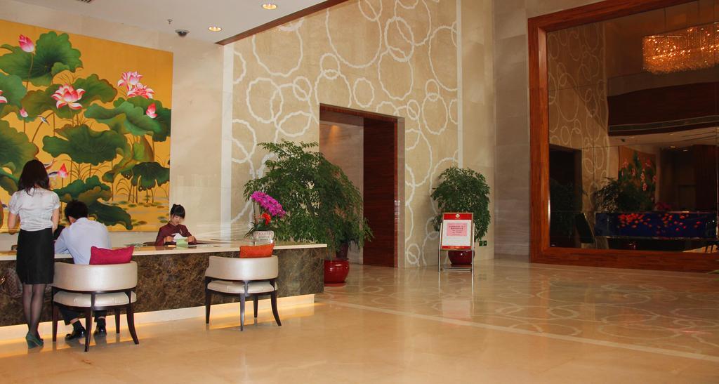 Dong Huang Hotel Beijing Exterior photo