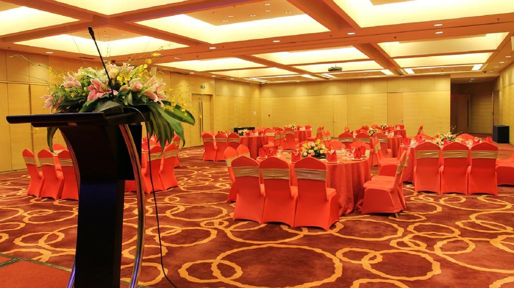 Dong Huang Hotel Beijing Exterior photo